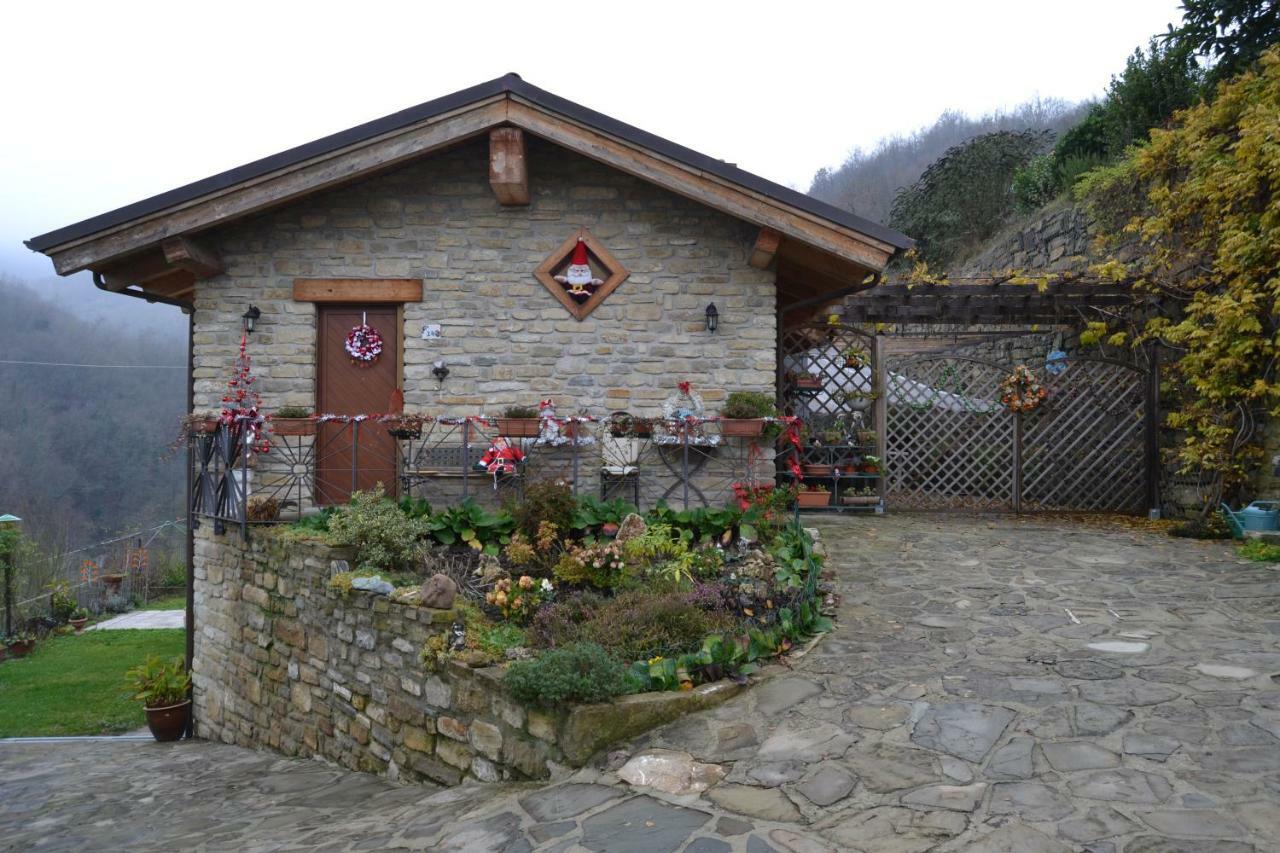 Bed and Breakfast Cà d' FeFi Gorzegno Esterno foto